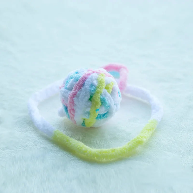 MADDEN Yarn Balls with Bell